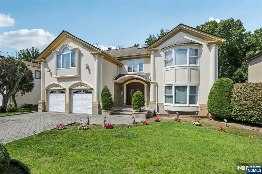 12 Summit Street Englewood Cliffs NJ 07632