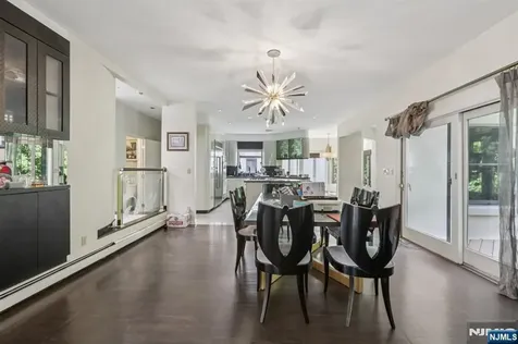12 Summit Street Englewood Cliffs NJ 07632