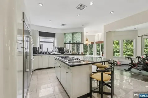 12 Summit Street Englewood Cliffs NJ 07632