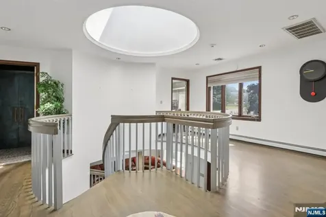 12 Summit Street Englewood Cliffs NJ 07632