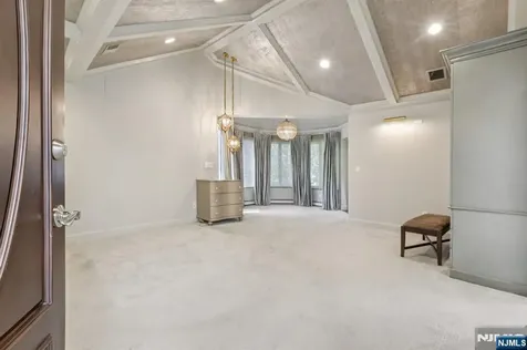 12 Summit Street Englewood Cliffs NJ 07632