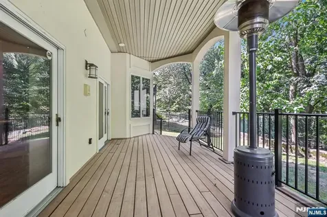 12 Summit Street Englewood Cliffs NJ 07632
