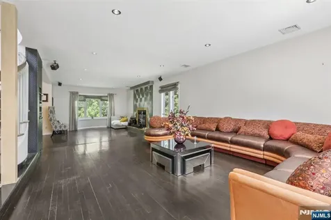 12 Summit Street Englewood Cliffs NJ 07632