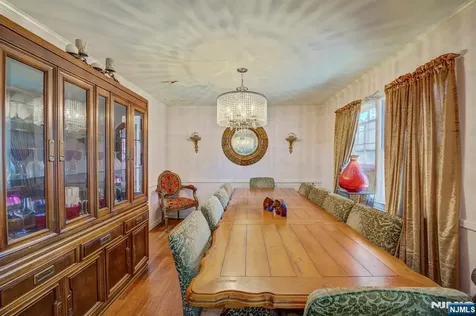 341 W End Avenue North Plainfield NJ 07063