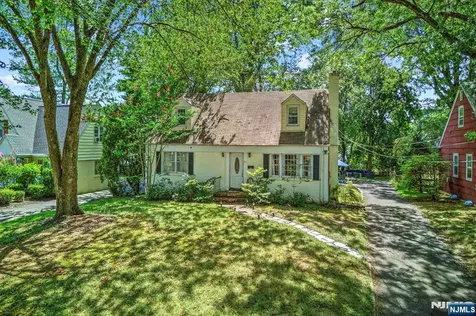 341 W End Avenue North Plainfield NJ 07063