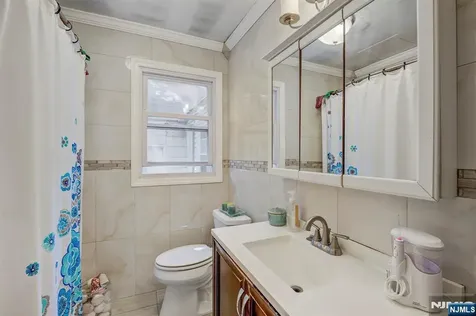 341 W End Avenue North Plainfield NJ 07063