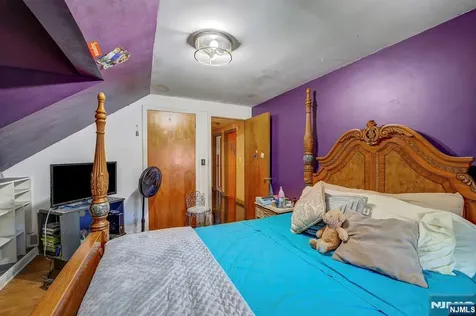 341 W End Avenue North Plainfield NJ 07063