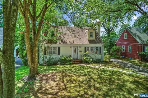 341 W End Avenue North Plainfield NJ 07063