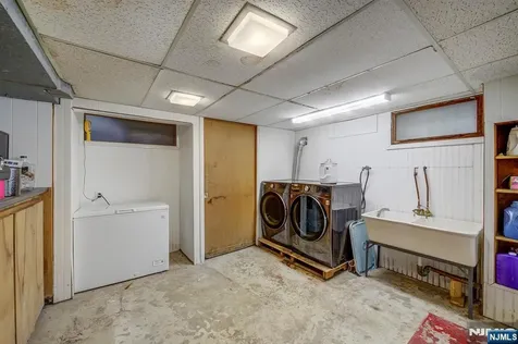 341 W End Avenue North Plainfield NJ 07063
