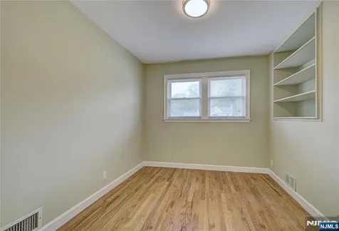 41 Mcclellan Avenue Livingston NJ 07039
