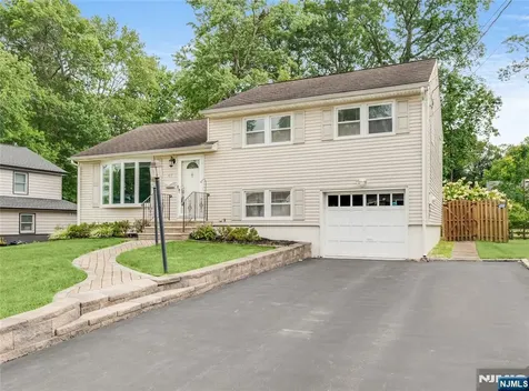 41 Mcclellan Avenue Livingston NJ 07039