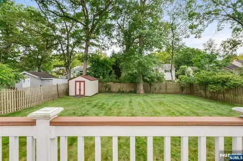 41 Mcclellan Avenue Livingston NJ 07039