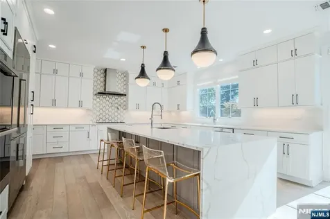 75 Bergen Street Westwood NJ 07675