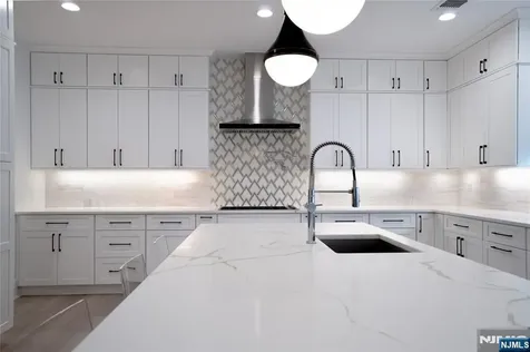 75 Bergen Street Westwood NJ 07675