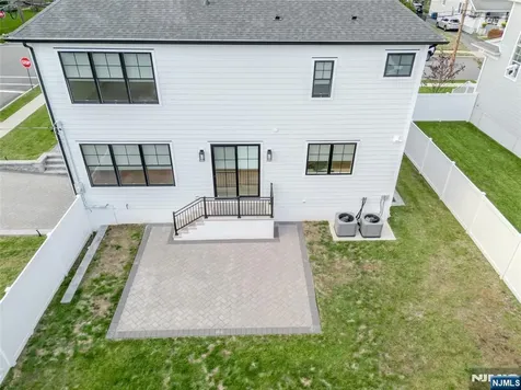 75 Bergen Street Westwood NJ 07675