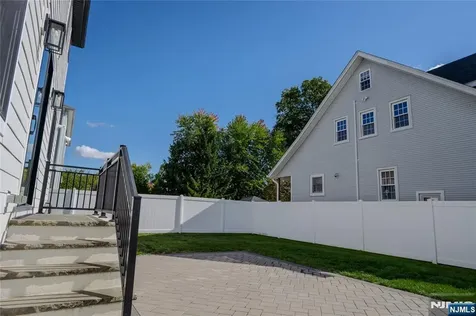 75 Bergen Street Westwood NJ 07675
