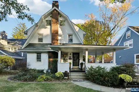 243 Oak Street Ridgewood NJ 07450