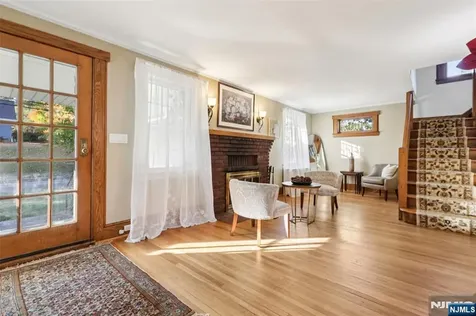 243 Oak Street Ridgewood NJ 07450