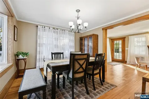 243 Oak Street Ridgewood NJ 07450