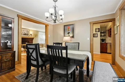 243 Oak Street Ridgewood NJ 07450