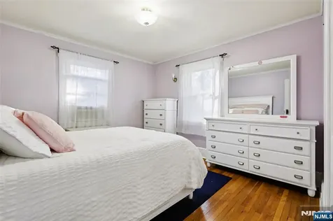243 Oak Street Ridgewood NJ 07450