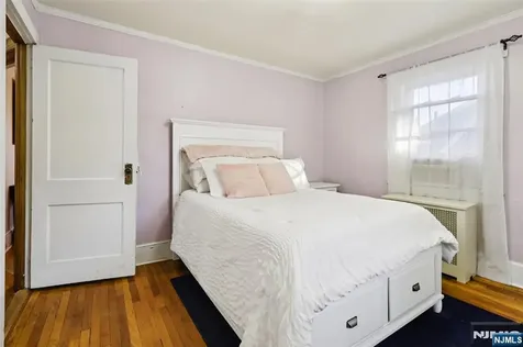 243 Oak Street Ridgewood NJ 07450