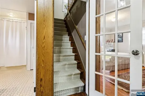 243 Oak Street Ridgewood NJ 07450