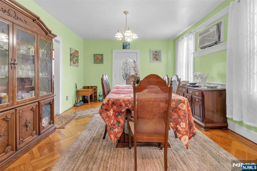 14 Hewitt Avenue Belleville NJ 07109