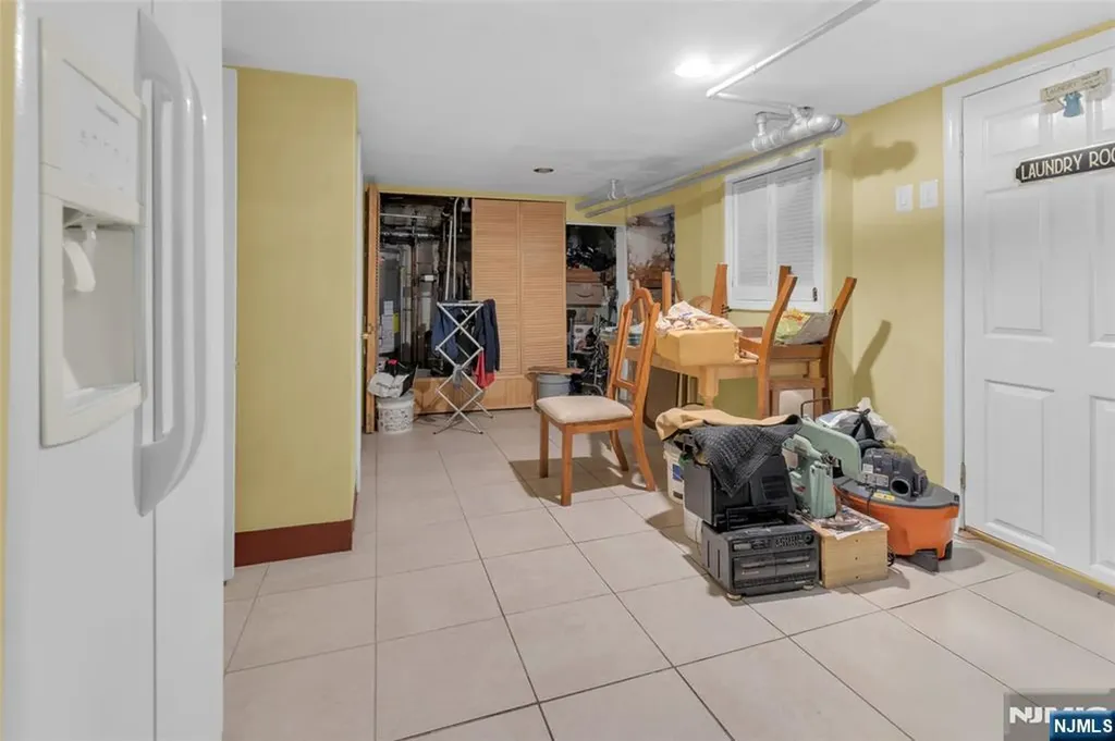 14 Hewitt Avenue Belleville NJ 07109