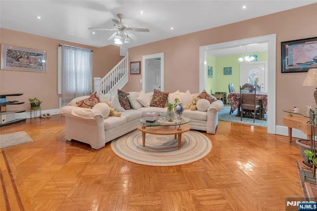 14 Hewitt Avenue Belleville NJ 07109