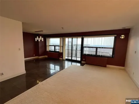 2 Claridge Drive Verona NJ 07044