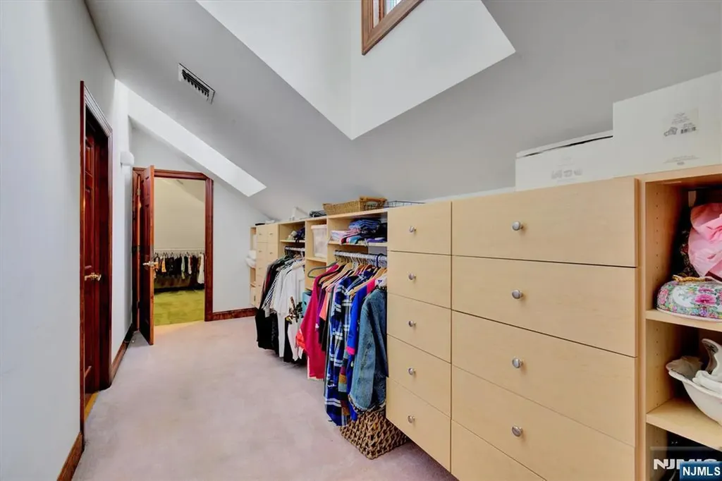 27 Parkwood Lane Bernards NJ 07920