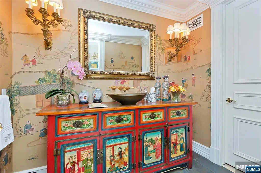 12 The Esplanade Alpine NJ 07620