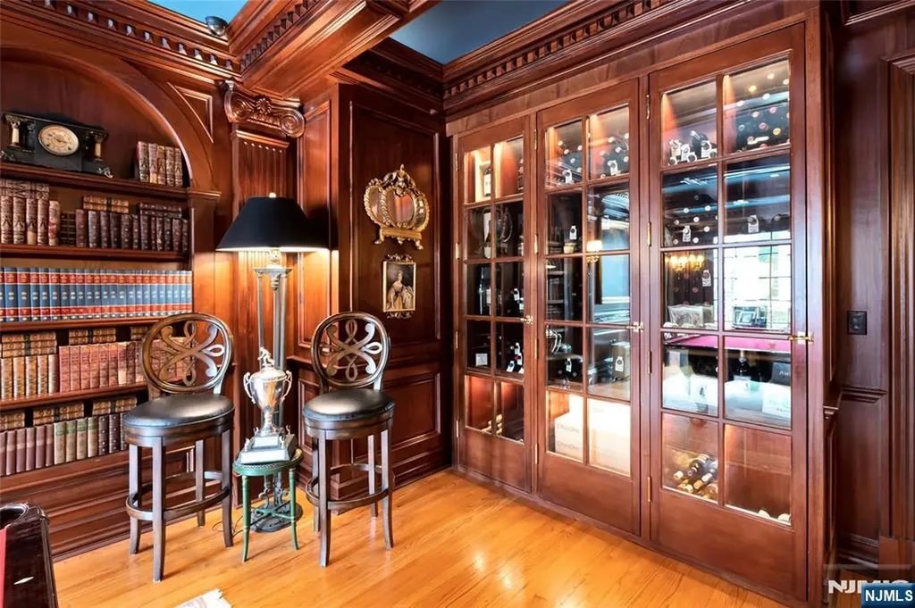 12 The Esplanade Alpine NJ 07620