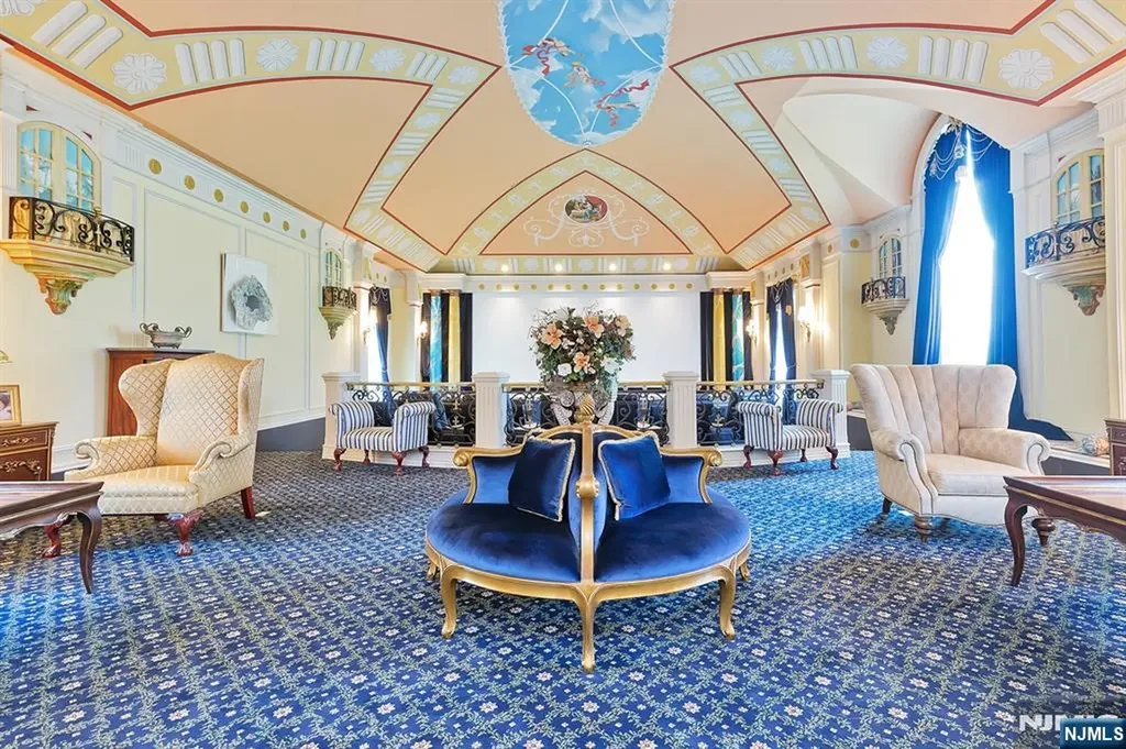 12 The Esplanade Alpine NJ 07620