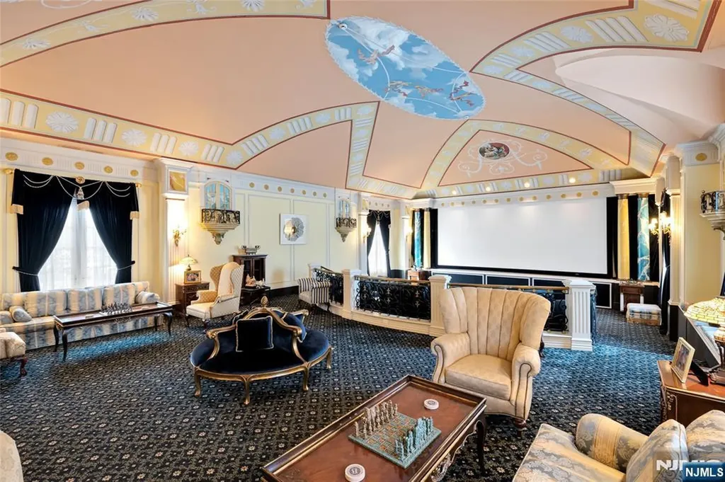 12 The Esplanade Alpine NJ 07620