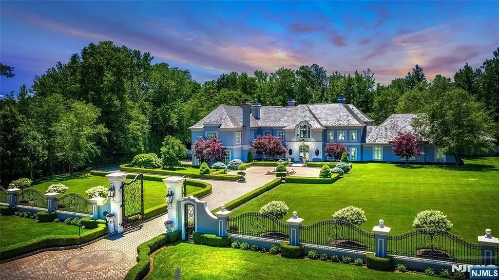 12 The Esplanade Alpine NJ 07620