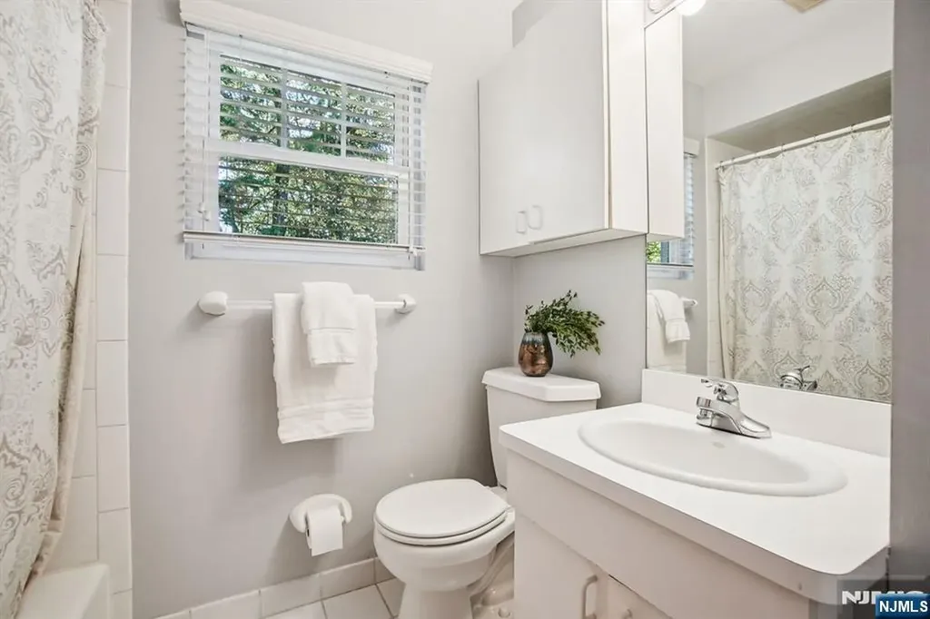 371 Passaic Avenue Bloomfield NJ 07003