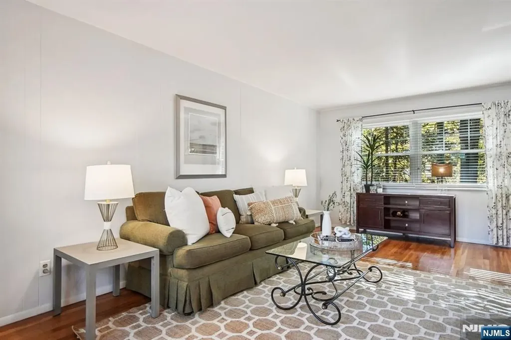 371 Passaic Avenue Bloomfield NJ 07003