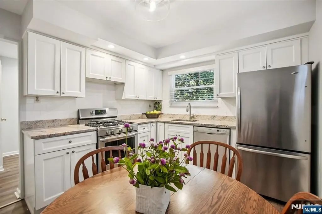 371 Passaic Avenue Bloomfield NJ 07003