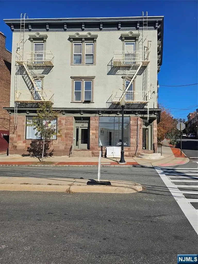 41 Glenridge Avenue Montclair NJ 07042