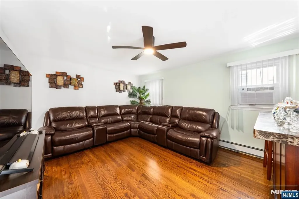 150 Liberty Avenue Belleville NJ 07109