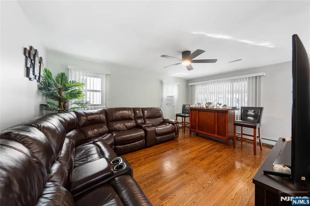 150 Liberty Avenue Belleville NJ 07109