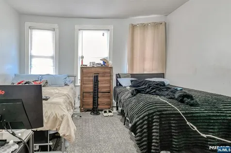 234 Halsted Street East Orange NJ 07018