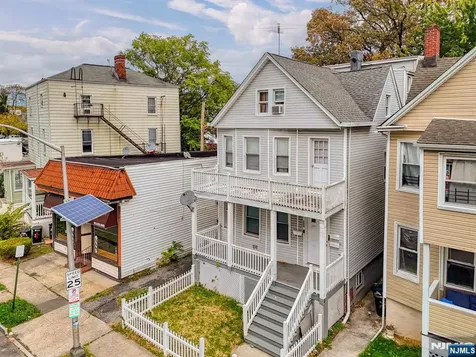 234 Halsted Street East Orange NJ 07018