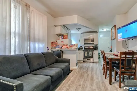 234 Halsted Street East Orange NJ 07018