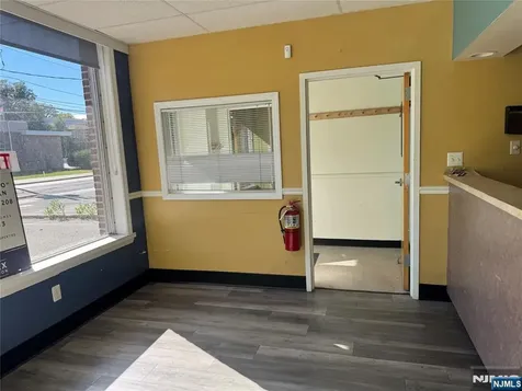 219 Richmond Avenue New Milford NJ 07646