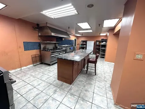 425 Jefferson Street Orange NJ 07050