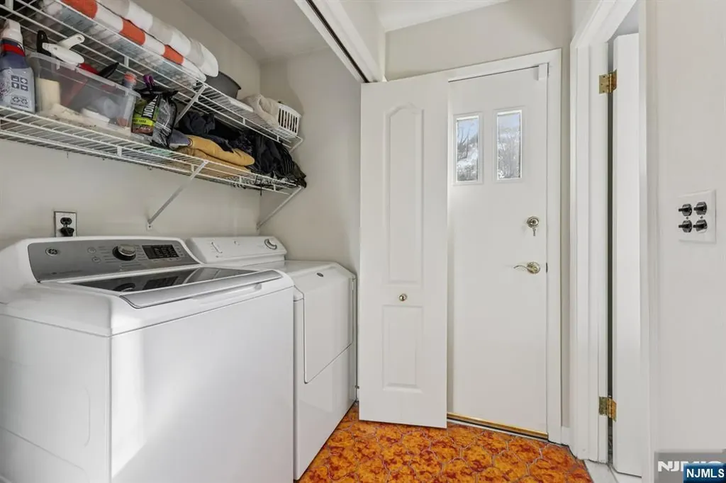 76 Church Street Alpine NJ 07620