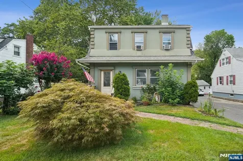 800 Grand Avenue Leonia NJ 07605